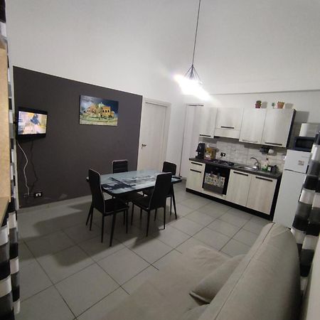 Casa Vacanze Campanella - Apartment At The Zisa Palermo Luaran gambar