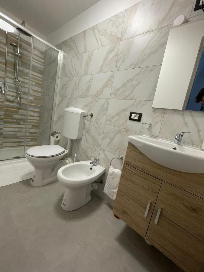 Casa Vacanze Campanella - Apartment At The Zisa Palermo Luaran gambar