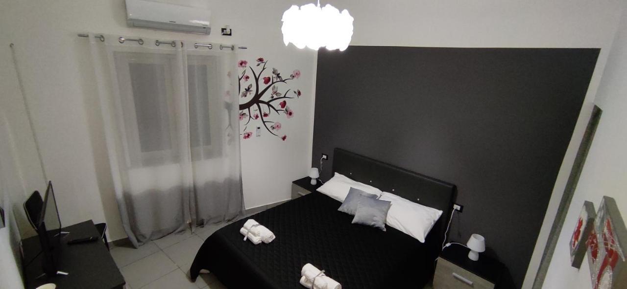Casa Vacanze Campanella - Apartment At The Zisa Palermo Luaran gambar