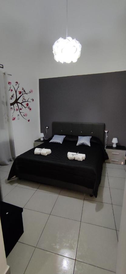 Casa Vacanze Campanella - Apartment At The Zisa Palermo Luaran gambar